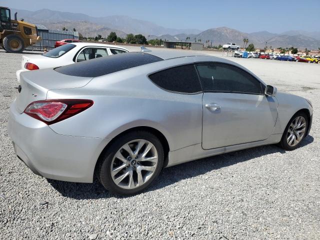  HYUNDAI GENESIS 2013 Srebrny