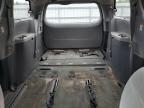 2015 Toyota Sienna Le на продаже в New Britain, CT - Front End