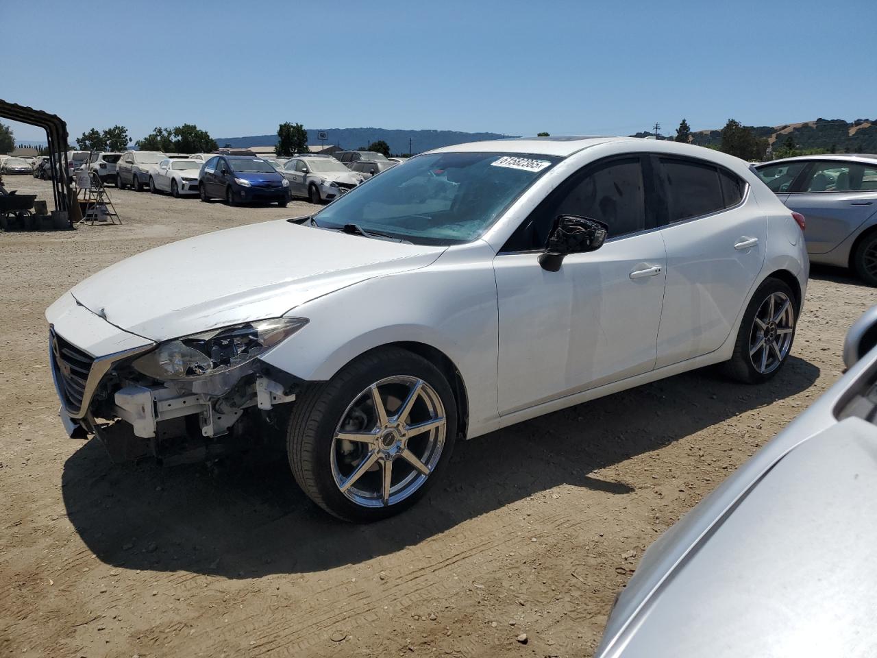 2016 Mazda 3 Touring продається в San Martin, CA - Front End
