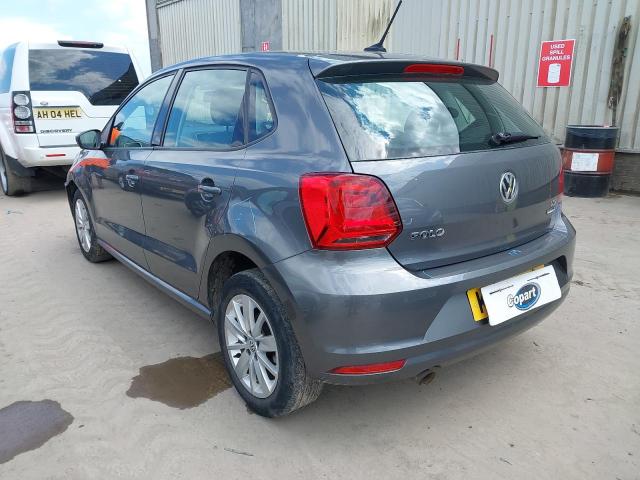 2015 VOLKSWAGEN POLO SE TS