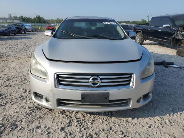 Седани NISSAN MAXIMA 2012 Сріблястий