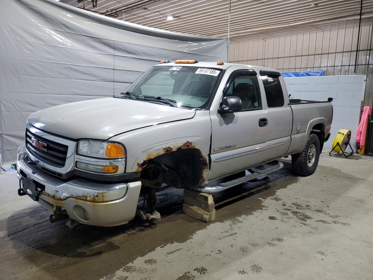 Candia, NH에서 판매 중인 2005 Gmc Sierra K2500 Heavy Duty - Front End