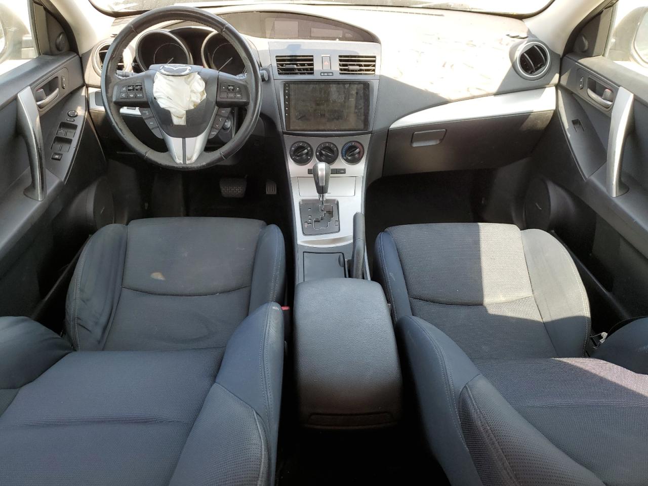 2010 Mazda 3 S VIN: JM1BL1H68A1177485 Lot: 62426975