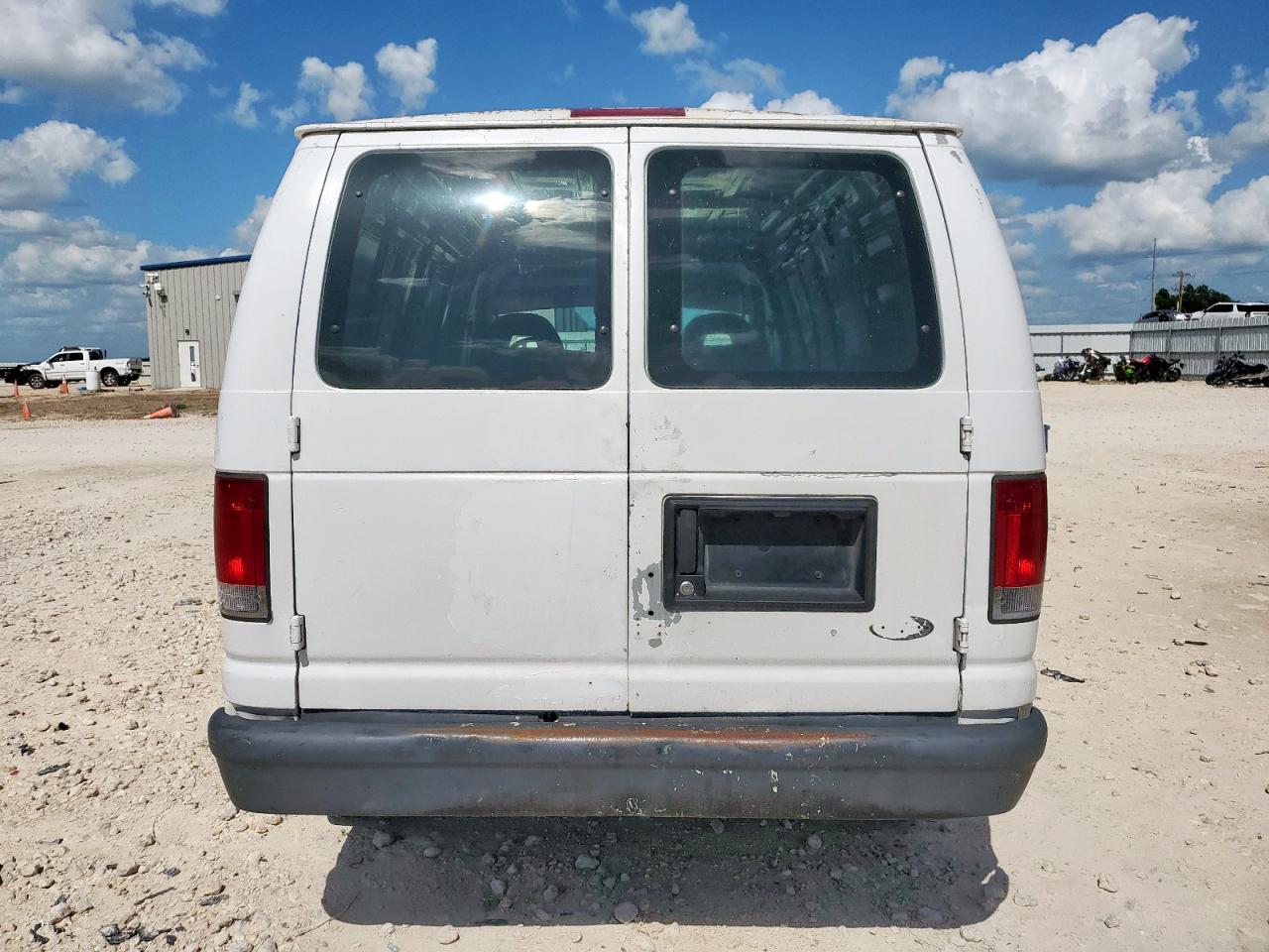 2006 Ford Econoline E250 Van VIN: 1FTNE24W66DA75451 Lot: 59683525