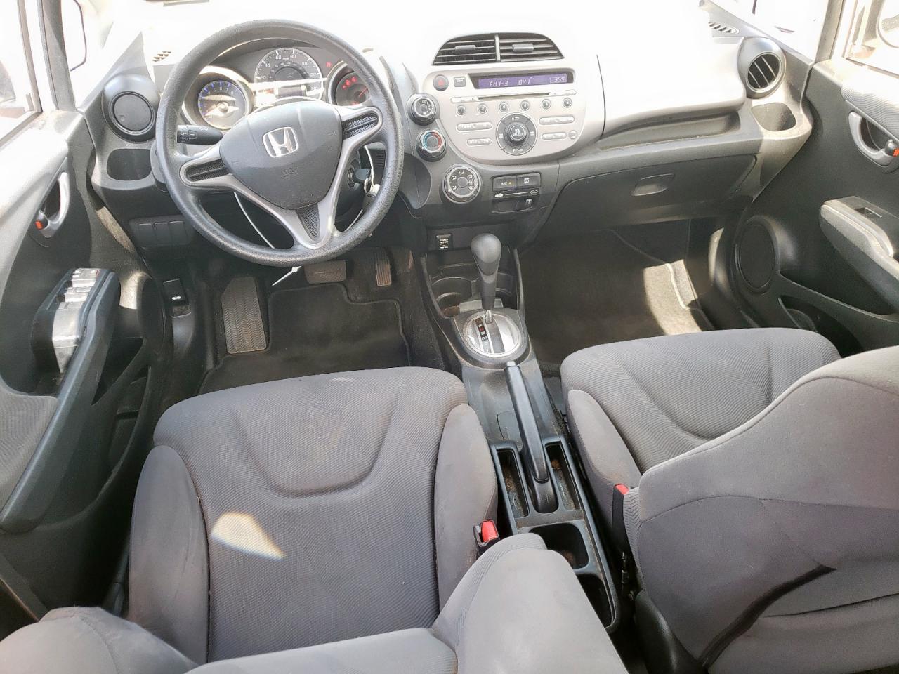 2010 Honda Fit VIN: JHMGE8H28AS020506 Lot: 62965085