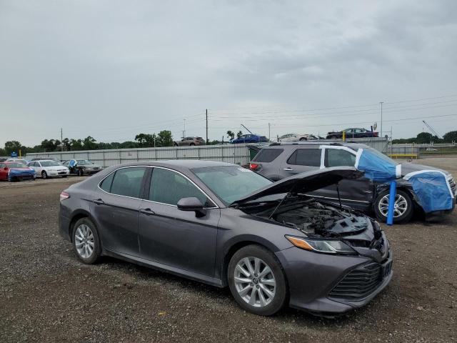  TOYOTA CAMRY 2018 Серый