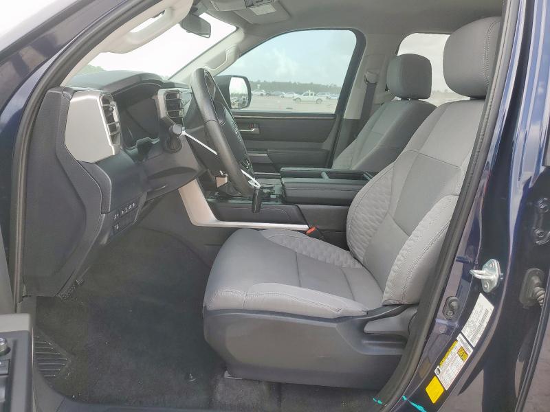  TOYOTA TUNDRA 2024 Blue
