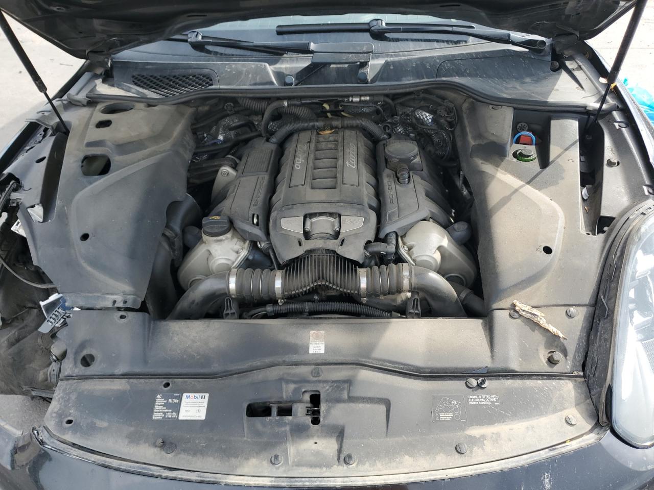 2015 Porsche Cayenne Turbo VIN: WP1AC2A24FLA80562 Lot: 60906235