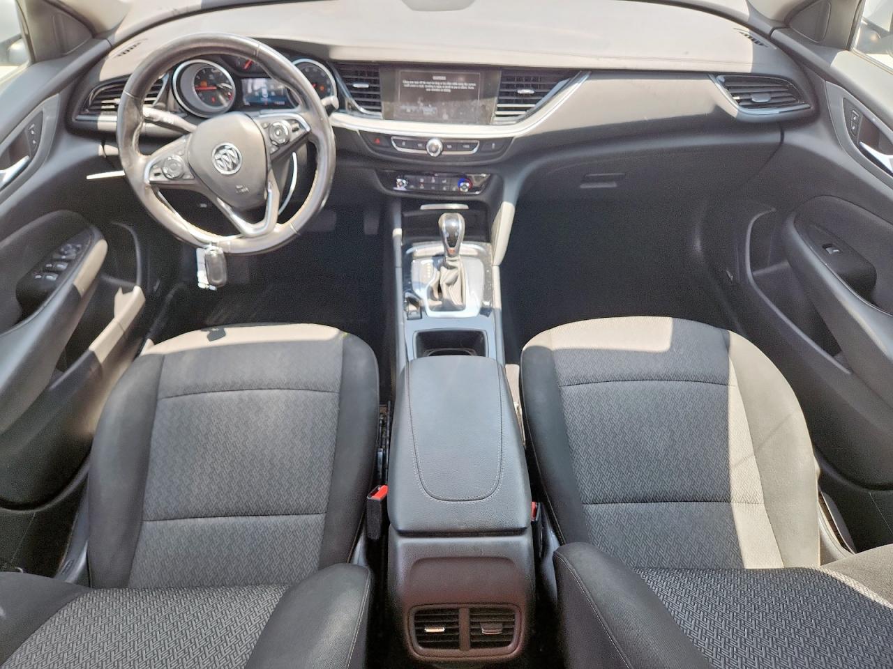2018 Buick Regal Preferred VIN: W04GL6SX6J1130082 Lot: 59882555