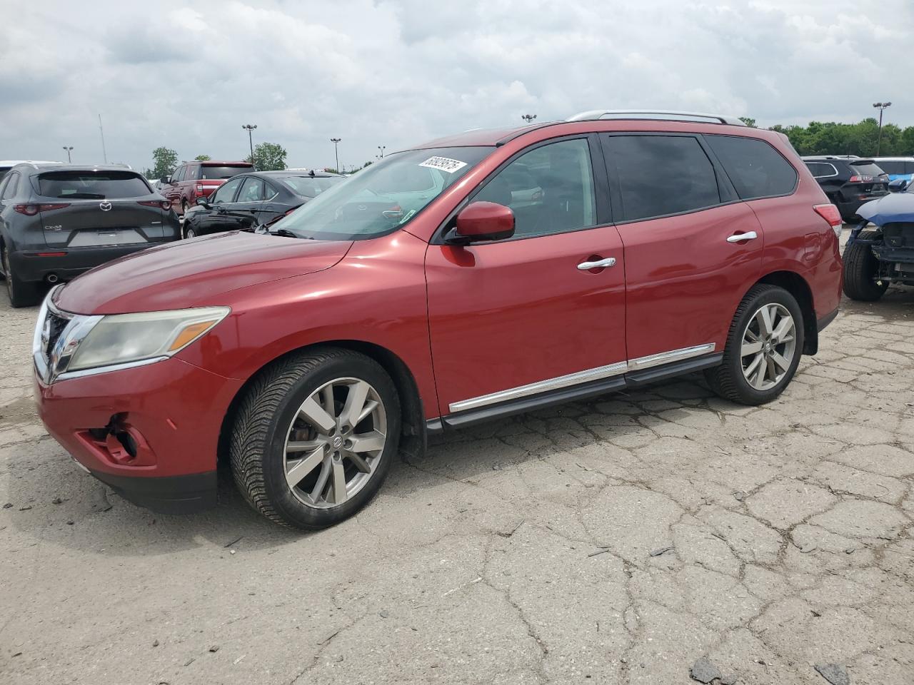 2016 Nissan Pathfinder S იყიდება Indianapolis-ში, IN - Front End