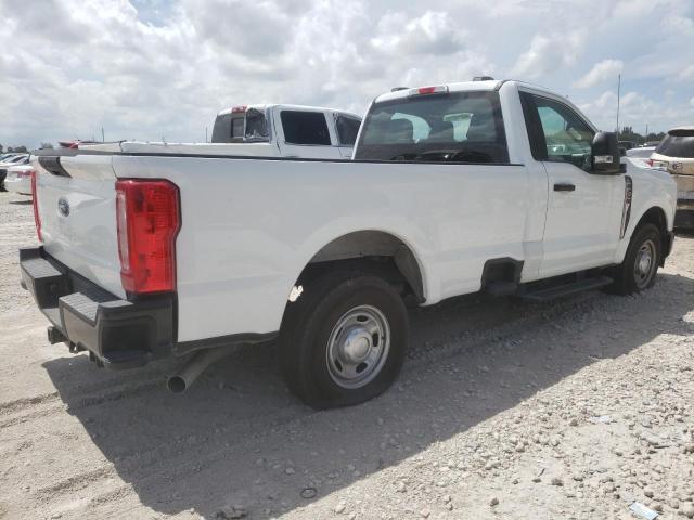  FORD F250 2023 Biały
