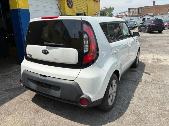 Parquets KIA SOUL 2014 Biały