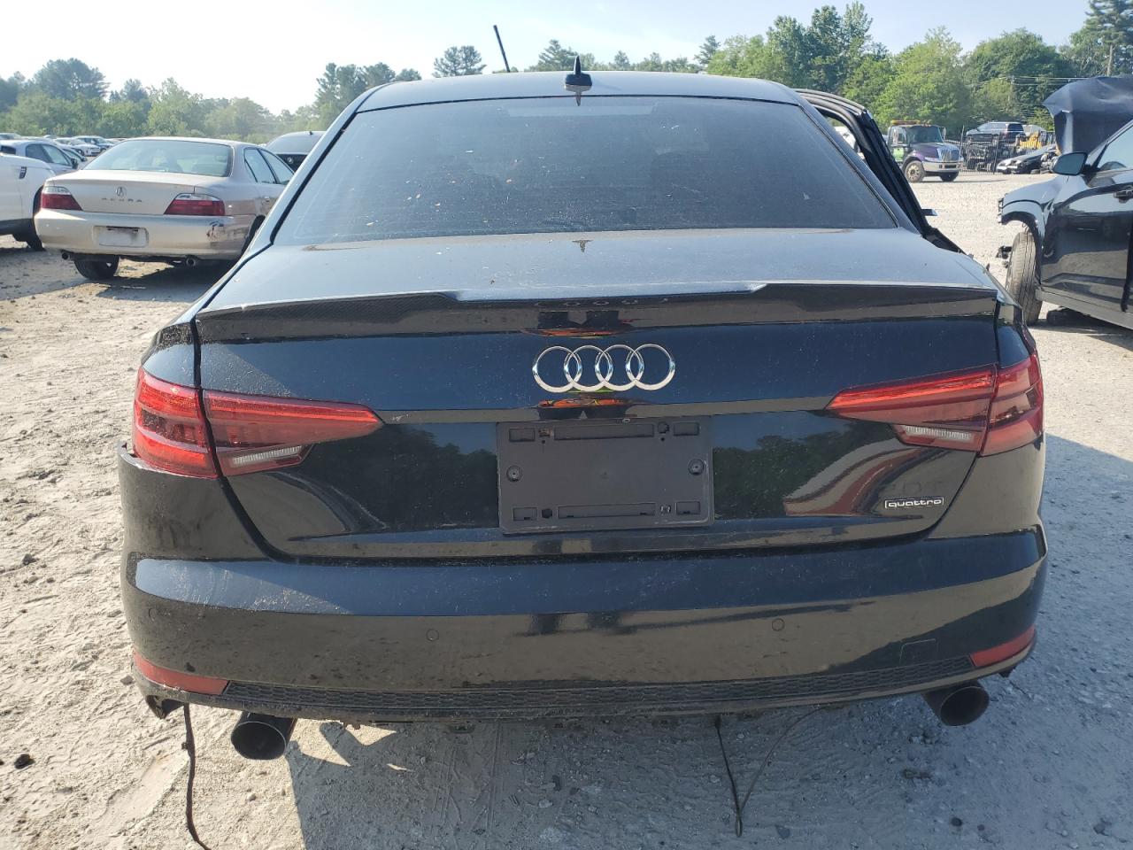 2017 Audi A4 Prestige VIN: WAUFNAF42HN019589 Lot: 59565065