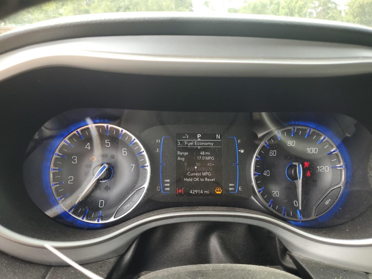 2020 Chrysler Pacifica Touring VIN: 2C4RC1FG7LR129193 Lot: 62878235