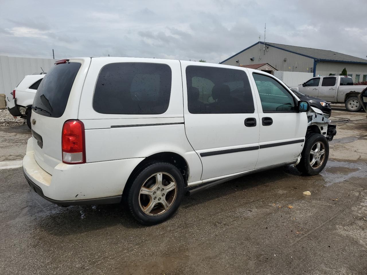 1GNDV23147D172660 CHEVROLET UPLANDER 2007 WHITE Photo 3