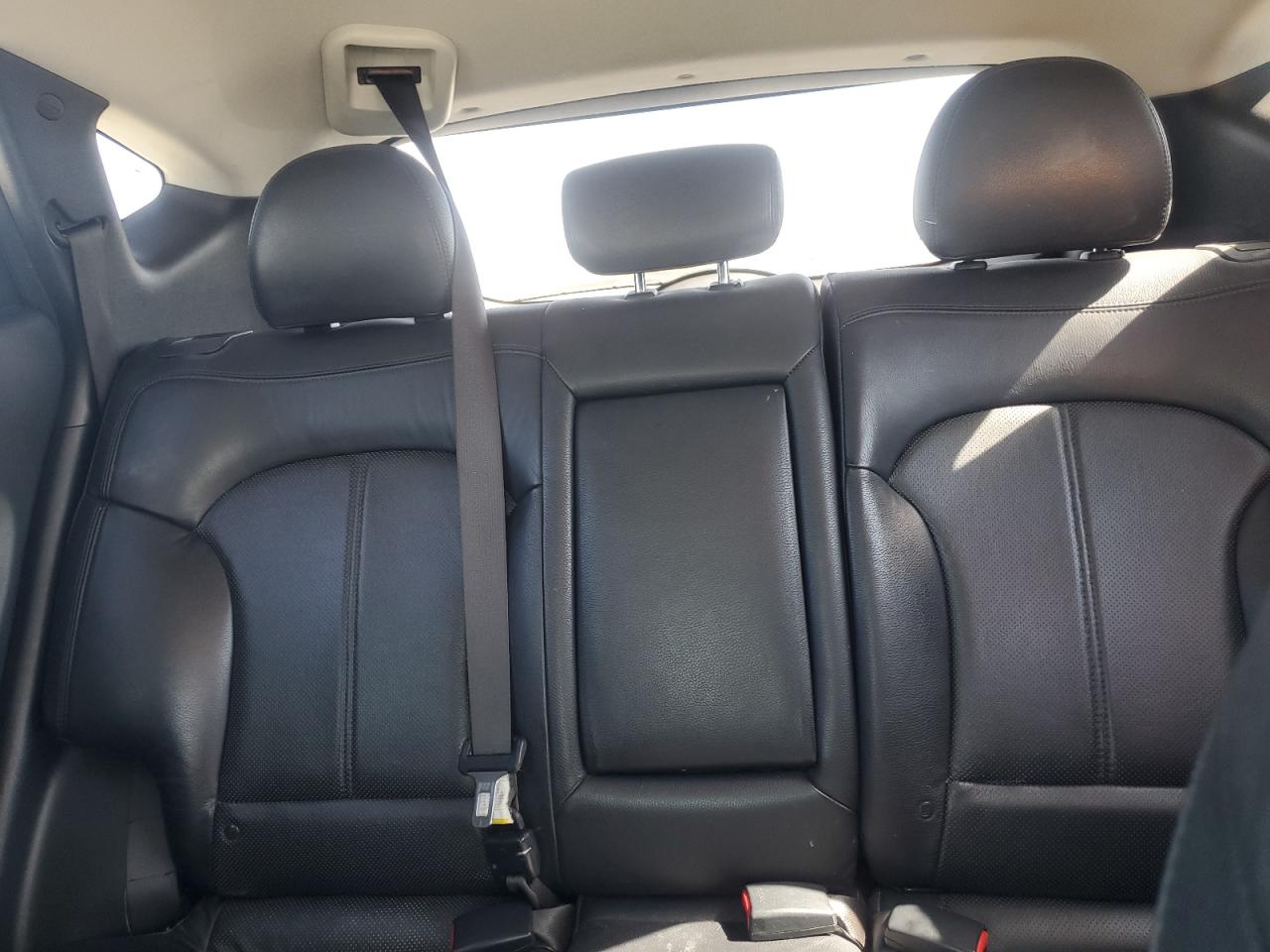 HYUNDAI TUCSON 2011 VIN KM8JU3AC3BU292401 фото 10