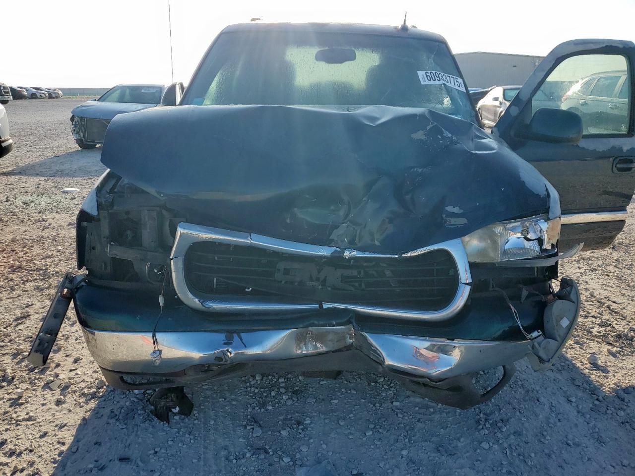 2005 GMC Yukon VIN: 1GKEC13T55J208678 Lot: 60933775