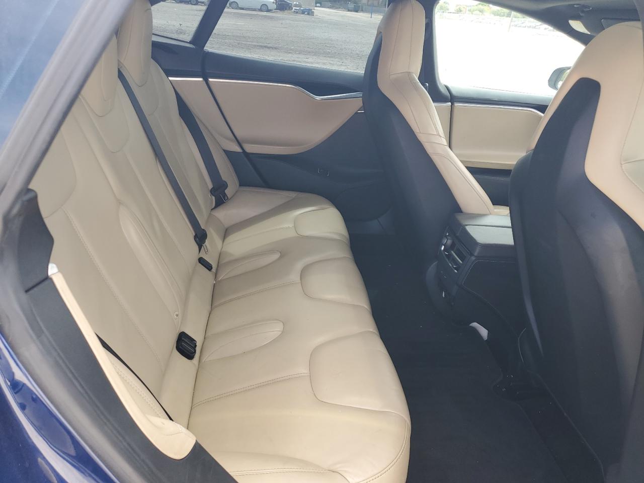 2016 Tesla Model S VIN: 5YJSA1E20GF160834 Lot: 61898505