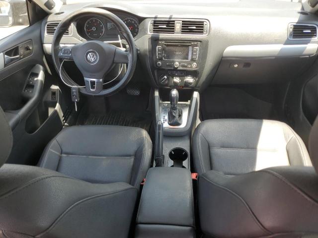 Sedans VOLKSWAGEN JETTA 2012 Black