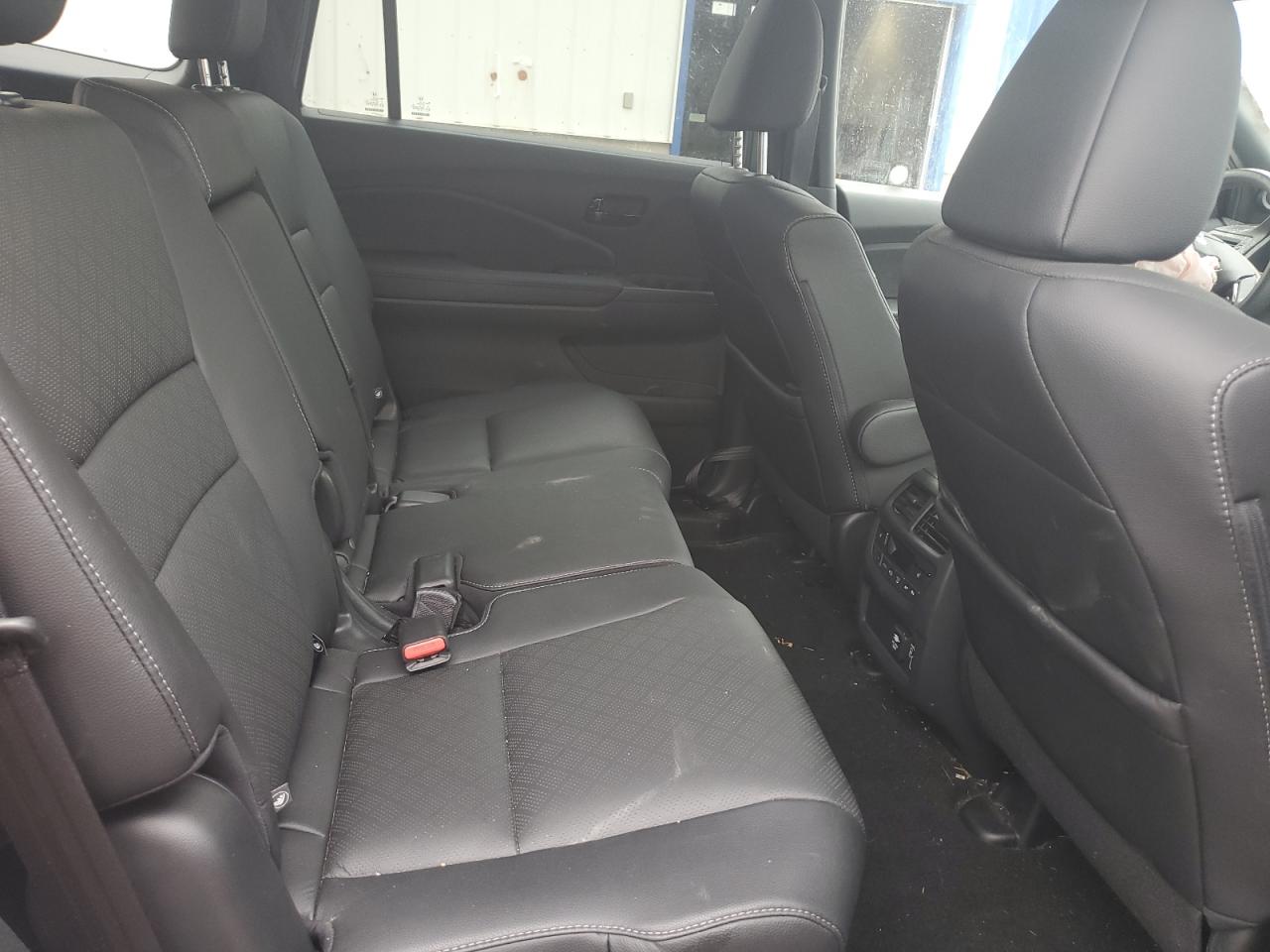 2022 Honda Passport Touring VIN: 5FNYF8H95NB502109 Lot: 61561385