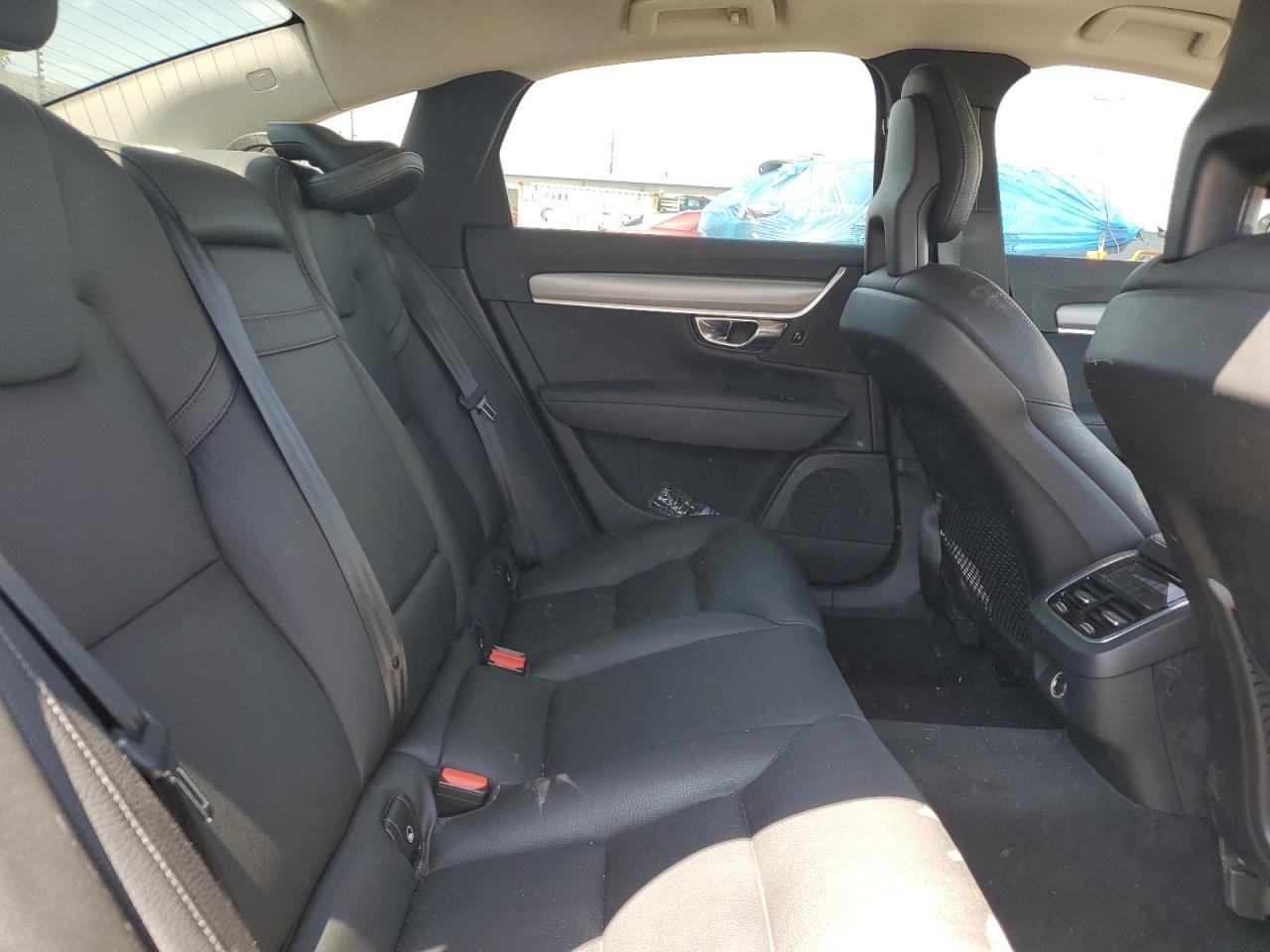 2017 Volvo S90 T6 Momentum VIN: YV1A22MK2H1003889 Lot: 62221485