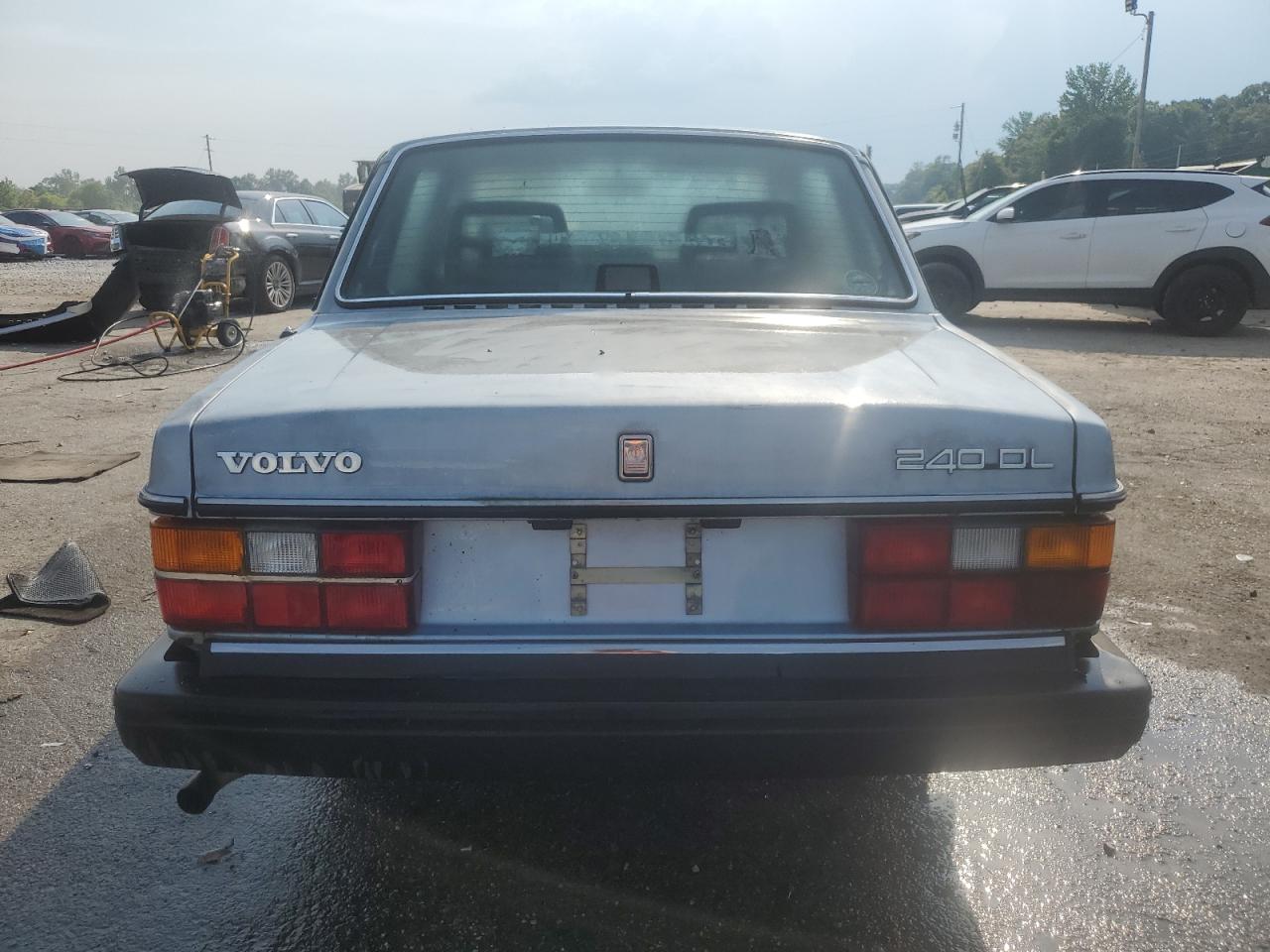 1989 Volvo 244 Dl VIN: YV1AX8845K1376772 Lot: 62405735