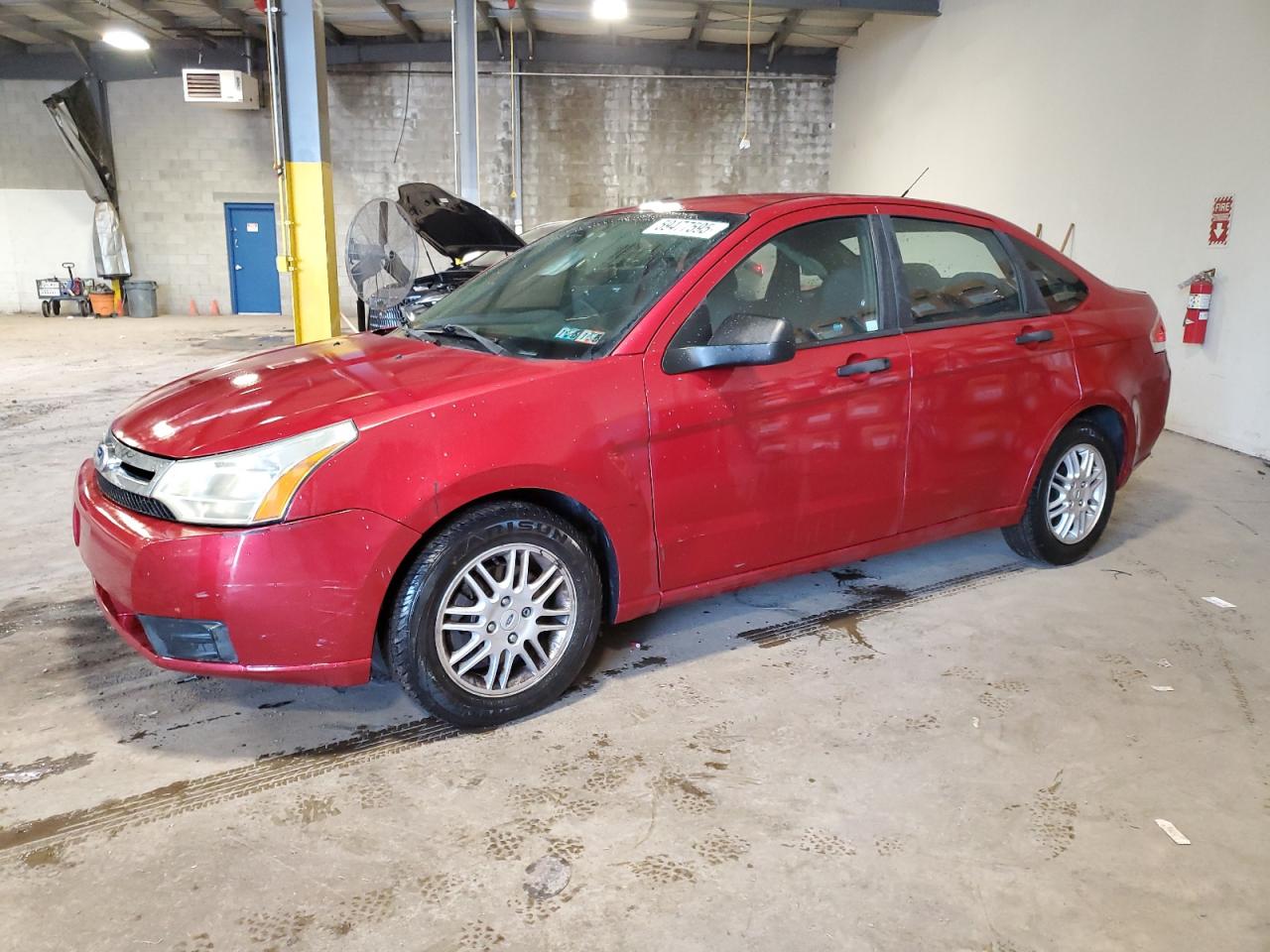 2010 Ford Focus Se zu verkaufen in Chalfont, PA - Side