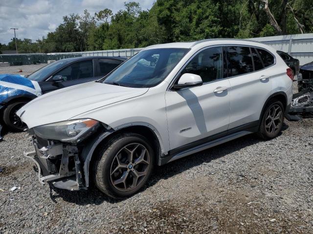  BMW X1 2016 Белы