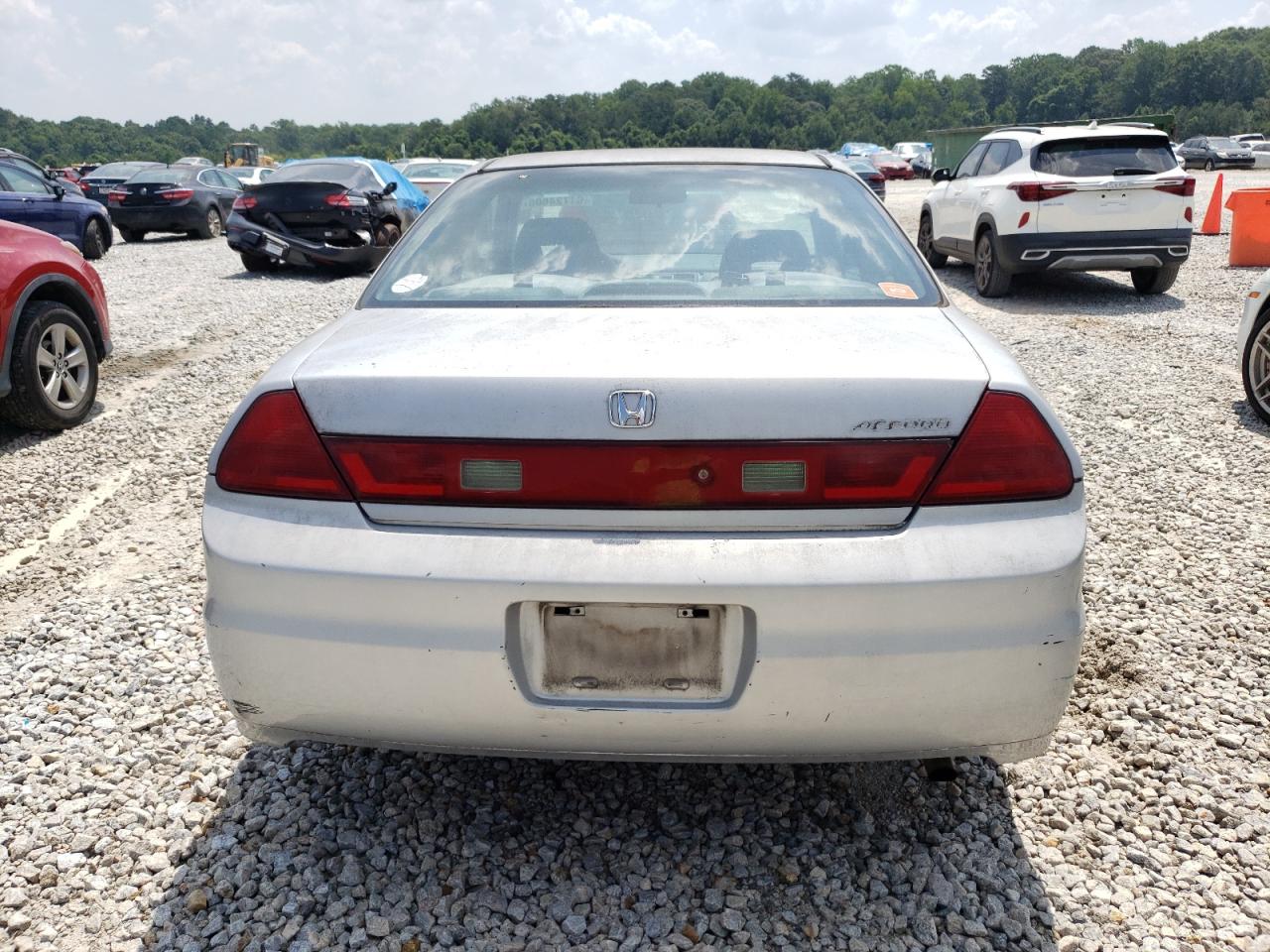 2001 Honda Accord Lx VIN: 1HGCG32431A021870 Lot: 61724805