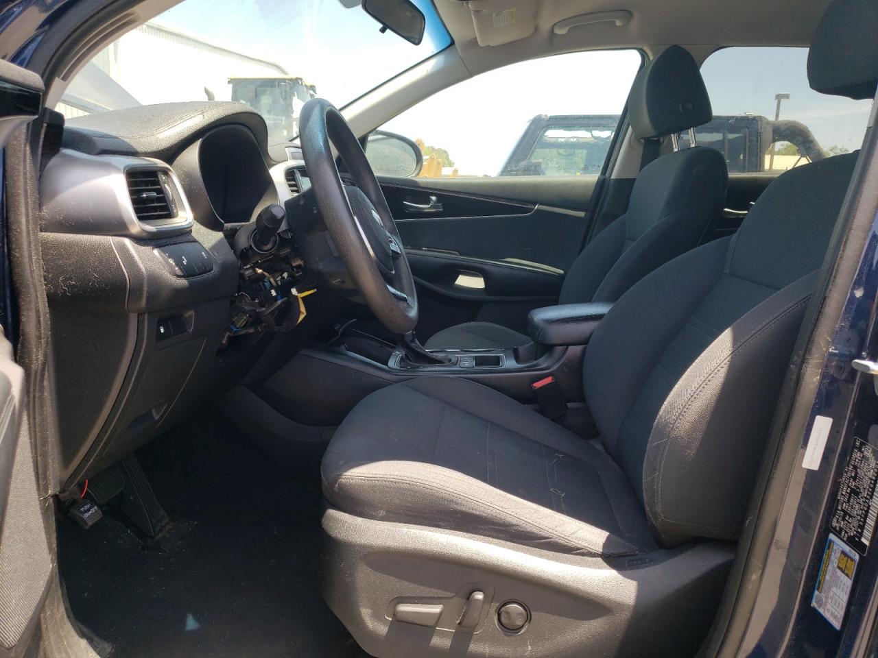 KIA SORENTO 2019 VIN 5XYPGDA53KG462903 фото 7