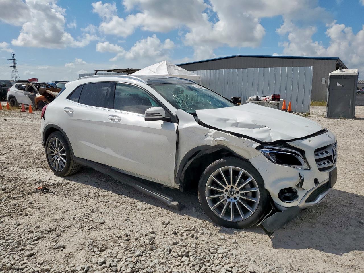 wdctg4eb0jj520716 WDCTG4EB0JJ520716 2018 Mercedes-Benz Gla 250