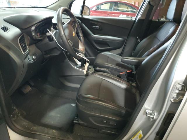  CHEVROLET TRAX 2017 Srebrny