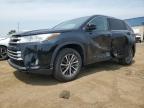 2017 Toyota Highlander Se   for Sale in Woodhaven, MI - Side