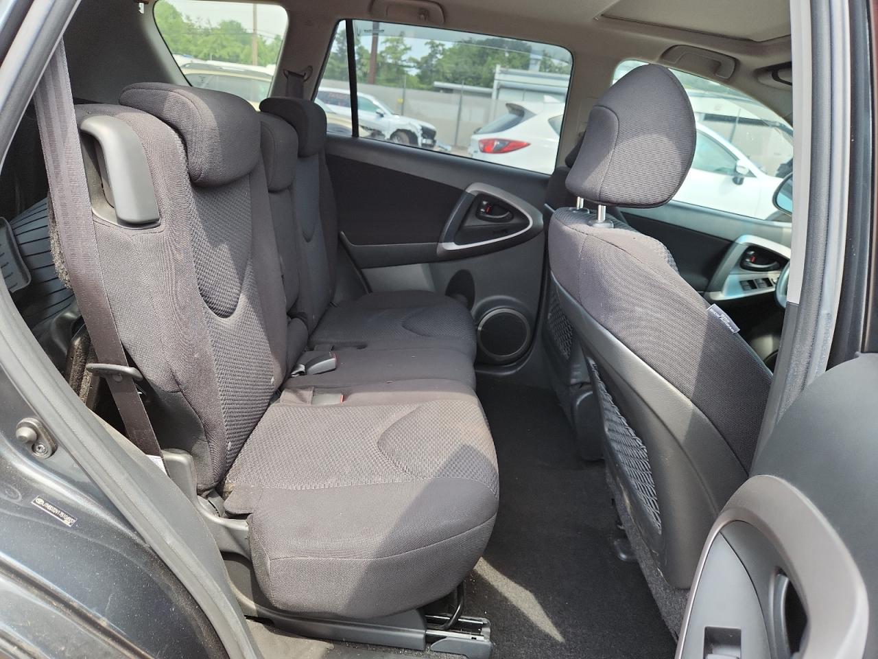 2007 Toyota Rav4 Sport VIN: JTMBD32V175104937 Lot: 62157245