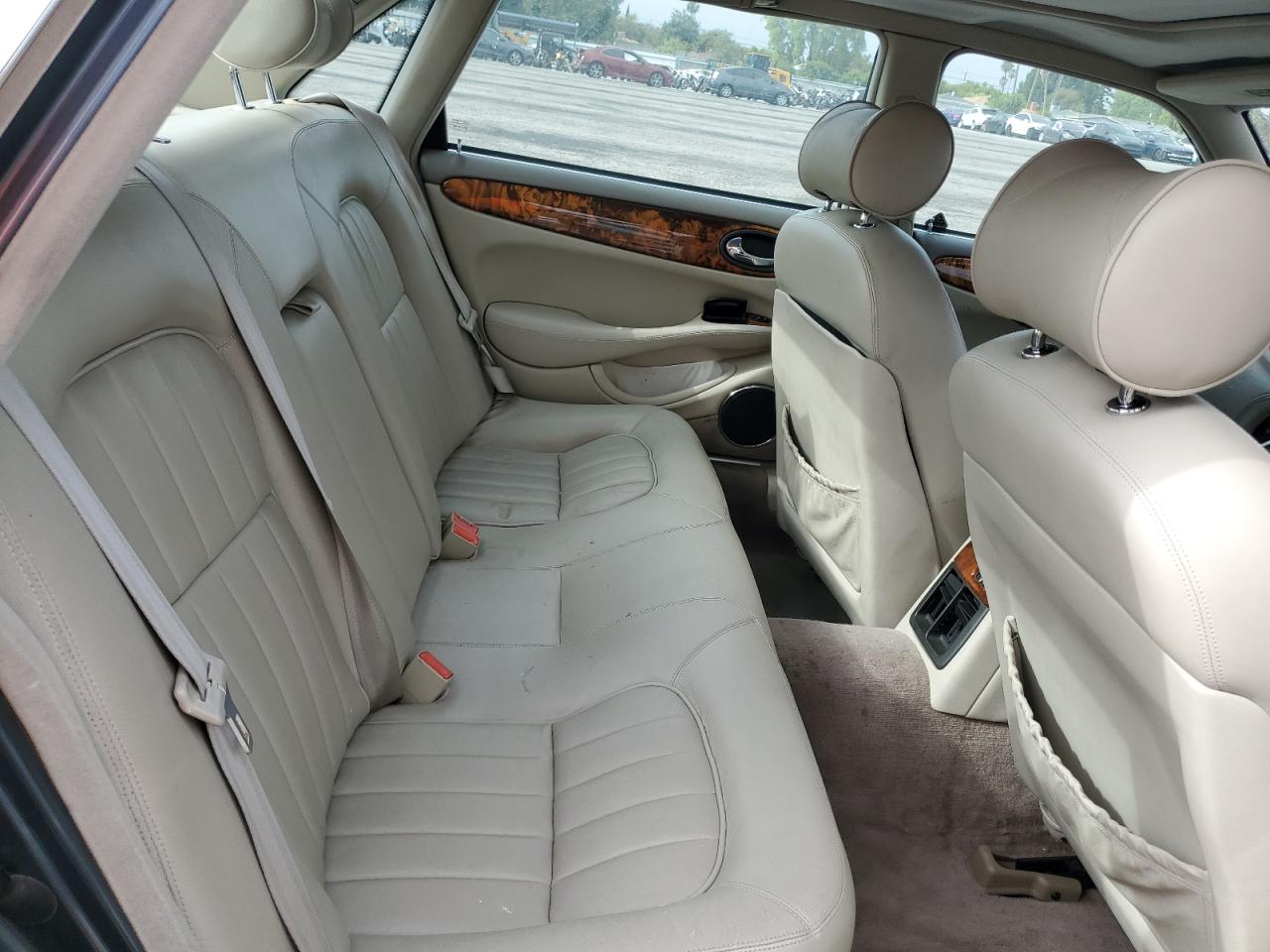 1998 Jaguar Xj8 VIN: SAJHX1240WC832788 Lot: 61876955