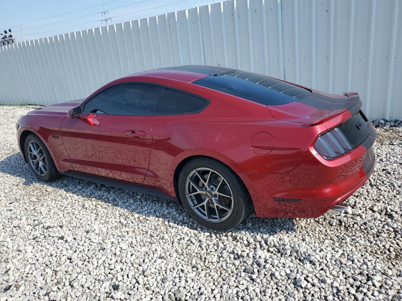 FORD MUSTANG 2015 VIN 1FA6P8CF6F5347810 photo 2