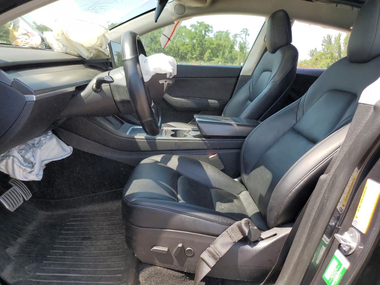 2022 Tesla Model Y VIN: 7SAYGDEF9NF387727 Lot: 61992705