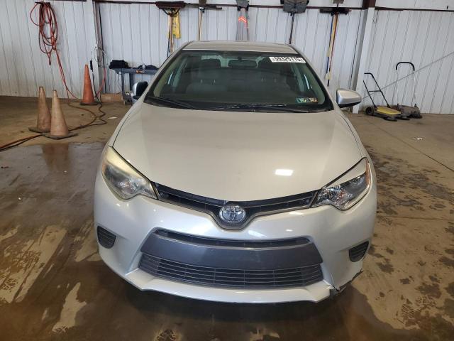  TOYOTA COROLLA 2015 Srebrny