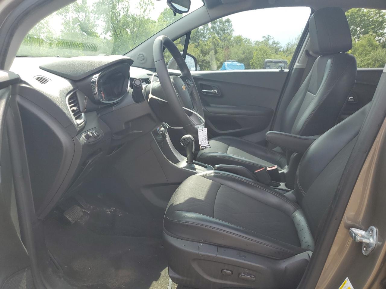 2021 Chevrolet Trax 1Lt VIN: KL7CJLSB4MB357568 Lot: 61654405