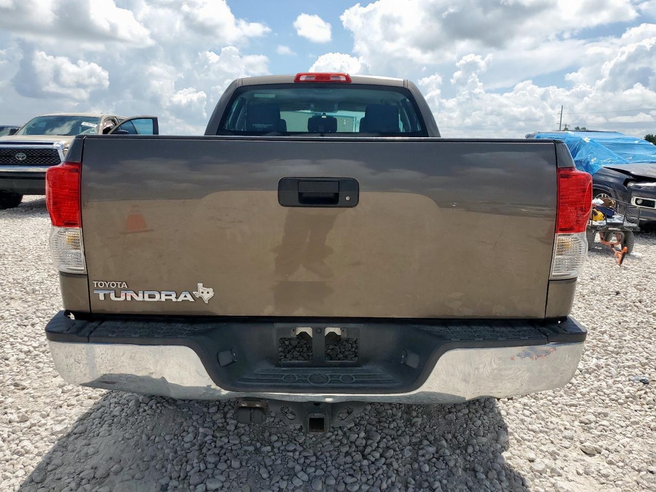 2010 Toyota Tundra Double Cab Sr5 VIN: 5TFRM5F10AX009332 Lot: 62581185