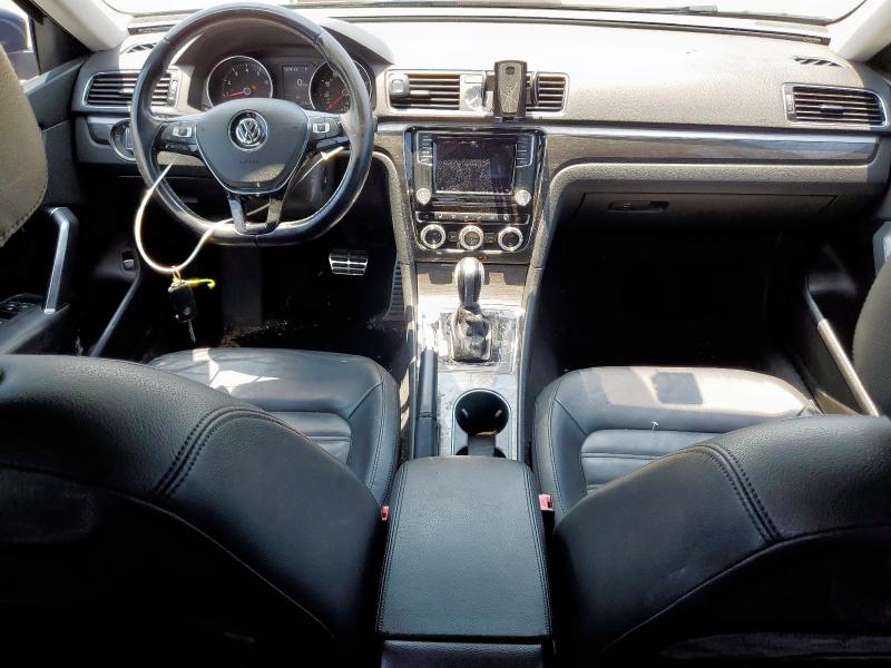  VOLKSWAGEN PASSAT 2016 Black
