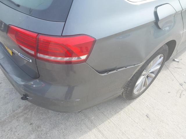 2015 VOLKSWAGEN PASSAT SE