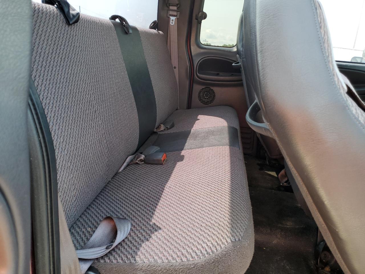 1998 Dodge Ram 3500 VIN: 1B7MF3367WJ214973 Lot: 59921755