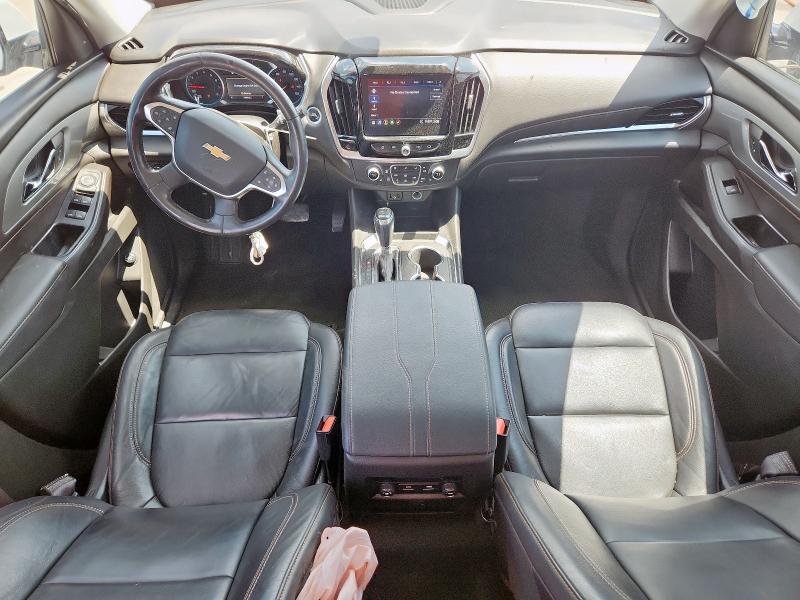 CHEVROLET TRAVERSE 2020 Белы