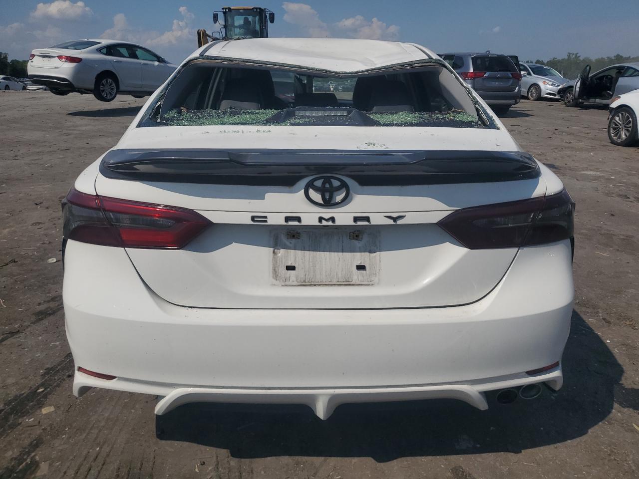 TOYOTA CAMRY 2018 VIN JTNB11HK3J3002418 zdjęcie 6