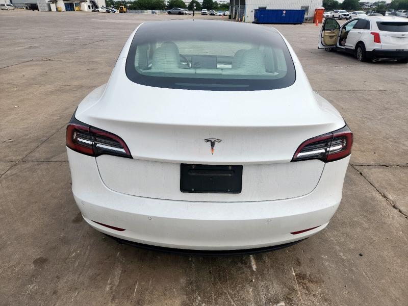 TESLA MODEL 3 2022 White