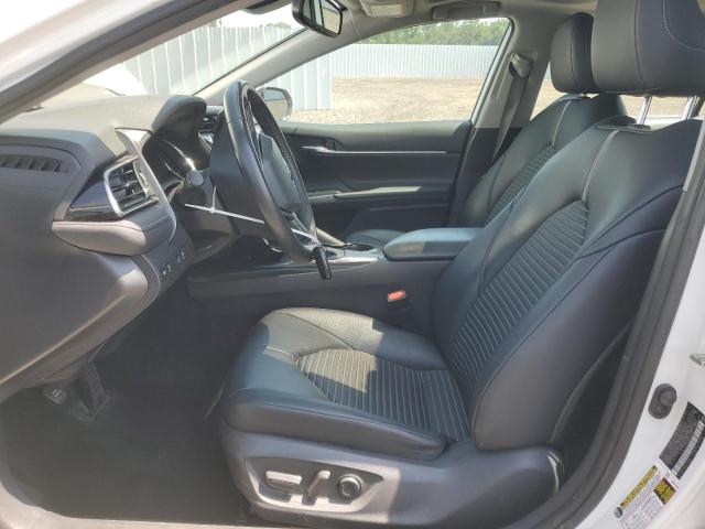  TOYOTA CAMRY 2019 White
