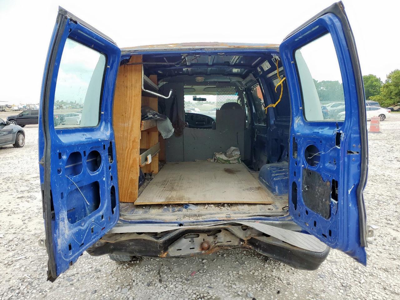 2003 Ford Econoline E250 Van VIN: 1FTNE24293HA51842 Lot: 61901975