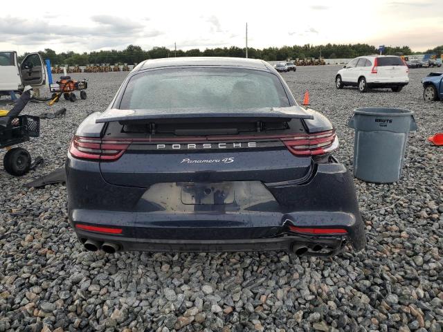  PORSCHE PANAMERA 2018 Granatowy