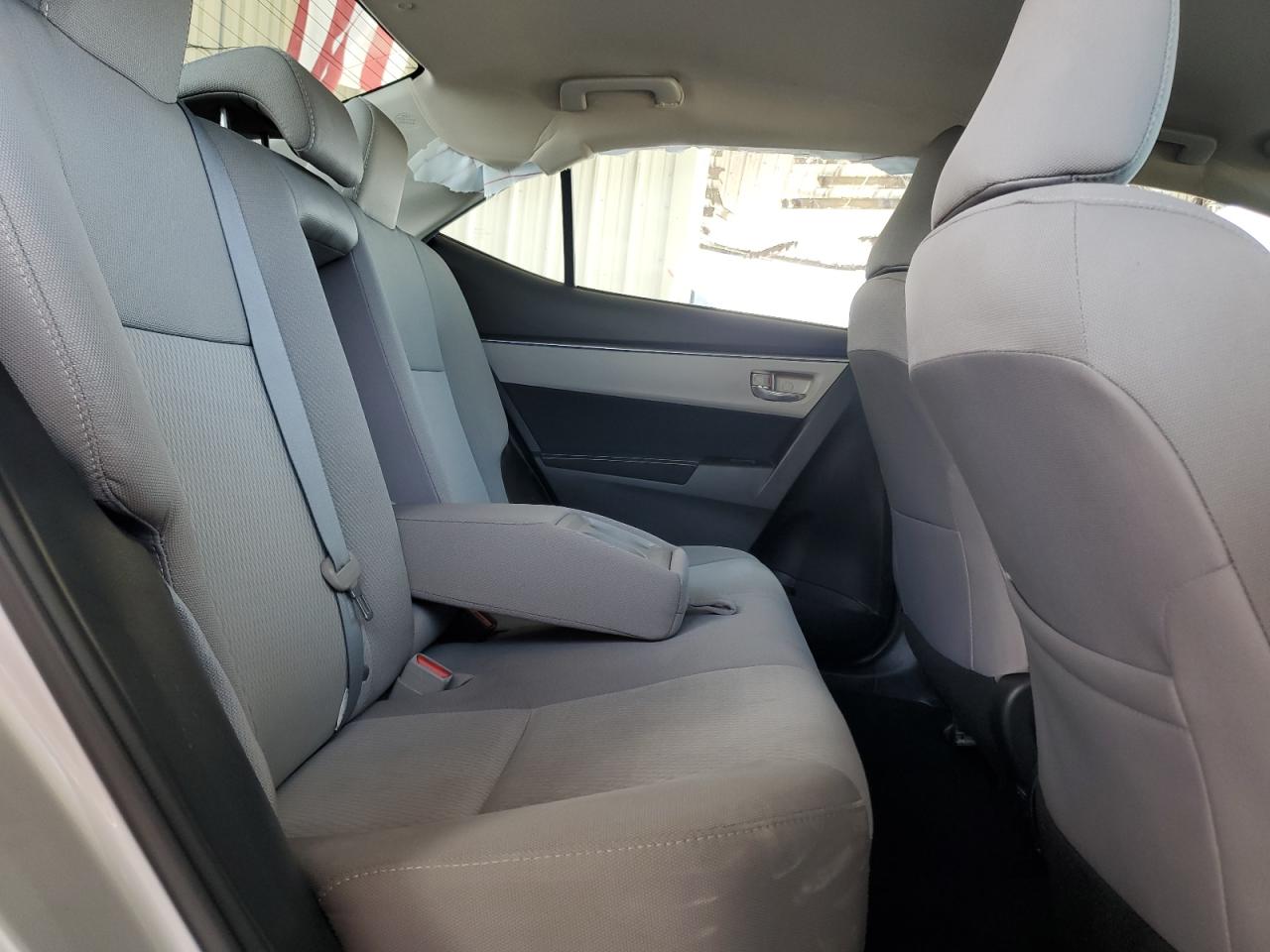 2016 Toyota Corolla L VIN: 2T1BURHE8GC596203 Lot: 61108745